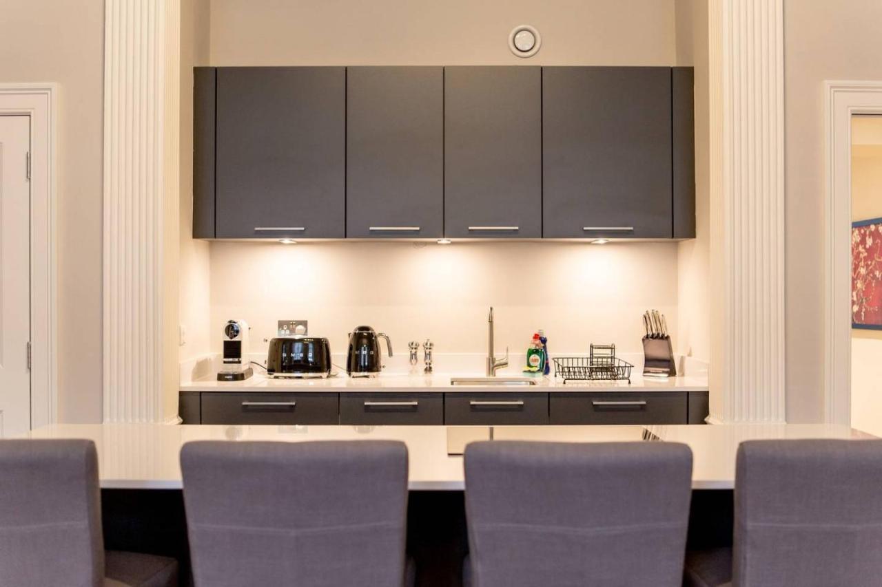 Joivy Exquisite Flat In The City Centre Edinburgh Eksteriør bilde