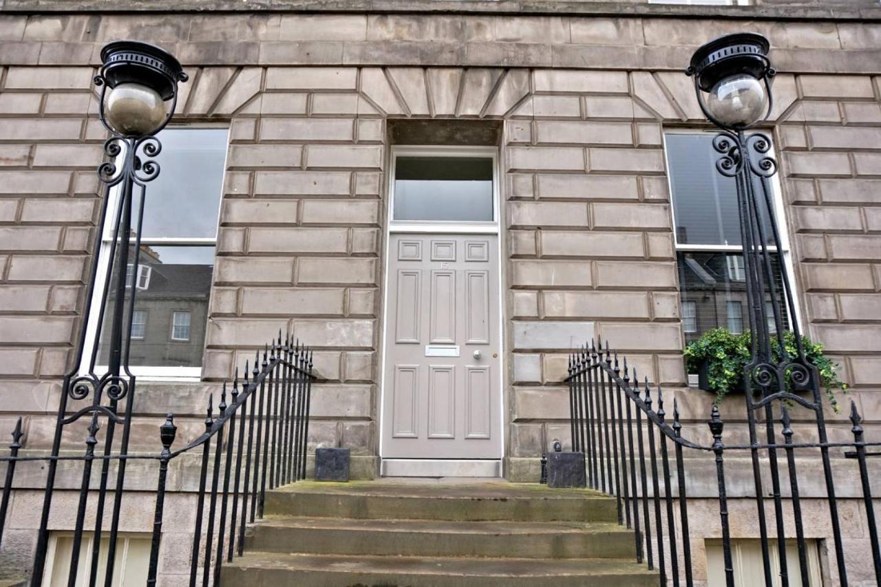 Joivy Exquisite Flat In The City Centre Edinburgh Eksteriør bilde